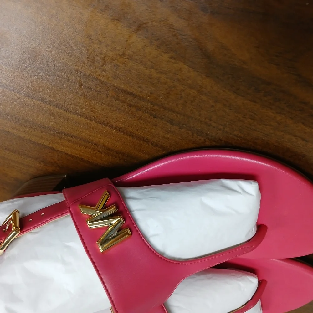 Michael Kors Jilly Sandal size 6.5  New in box!! - Picture 7 of 9